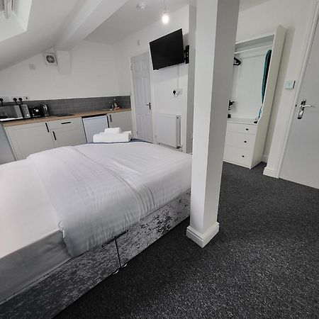 Nottingham Forest Rd, Short Stays Exterior photo