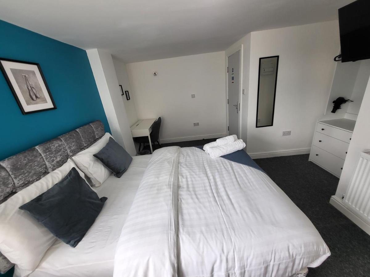 Nottingham Forest Rd, Short Stays Exterior photo