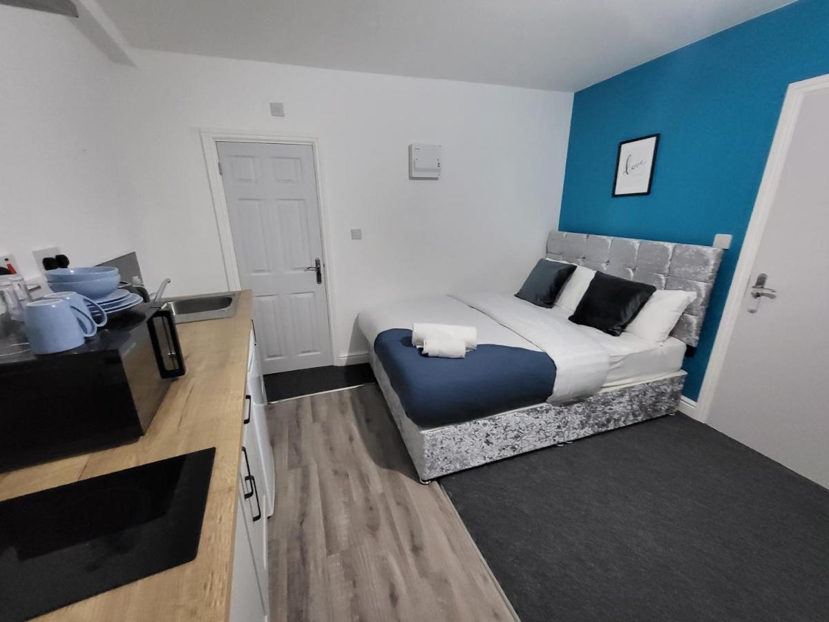 Nottingham Forest Rd, Short Stays Exterior photo