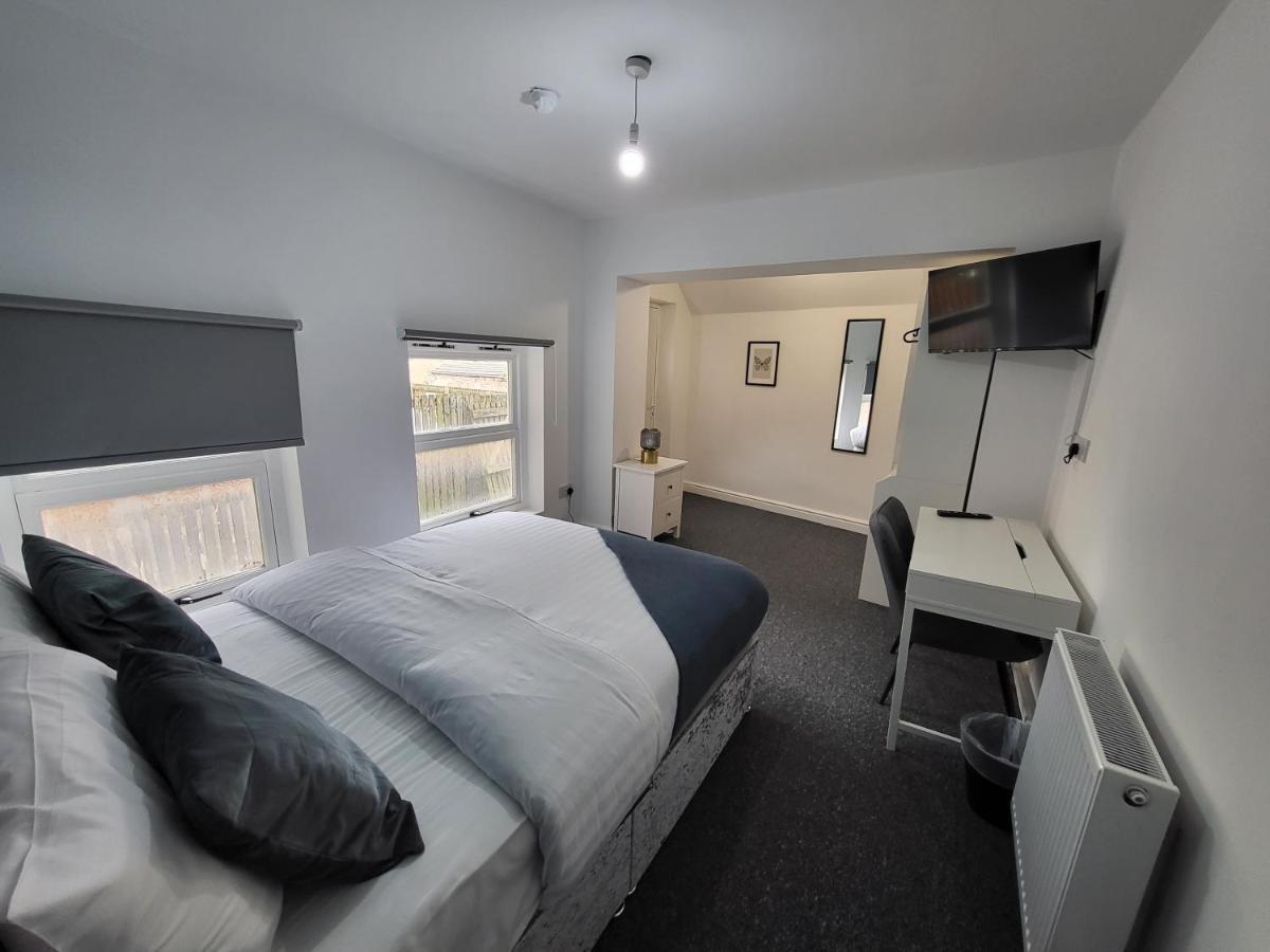 Nottingham Forest Rd, Short Stays Exterior photo